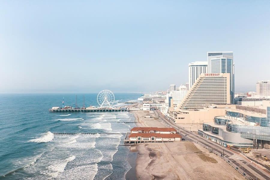 Sleep Six Cozysuites, 1Br 2Ba On The Boardwalk Atlantic City Exteriör bild
