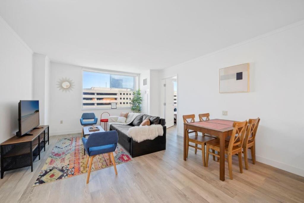 Sleep Six Cozysuites, 1Br 2Ba On The Boardwalk Atlantic City Exteriör bild