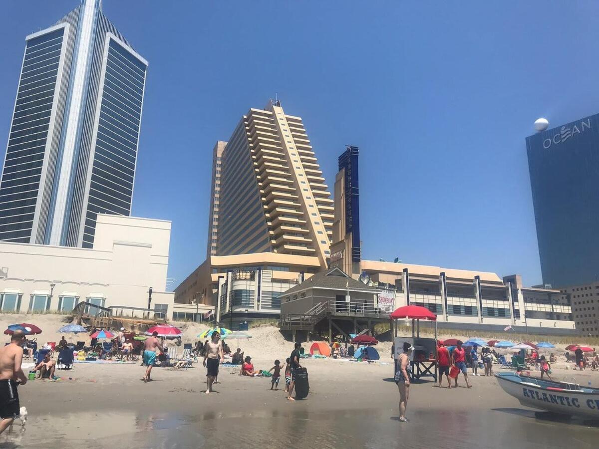 Sleep Six Cozysuites, 1Br 2Ba On The Boardwalk Atlantic City Exteriör bild